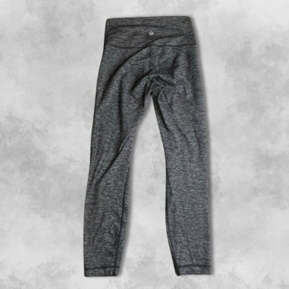 Lululemon Wunder Under Crop High-Rise Four-Way Stretch Stripe Black White W US 4 - Picture 2 of 5